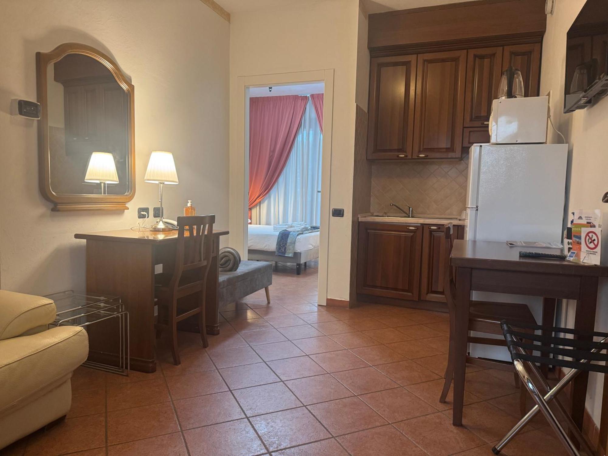 Euro House Inn Airport Fiumicino Dış mekan fotoğraf