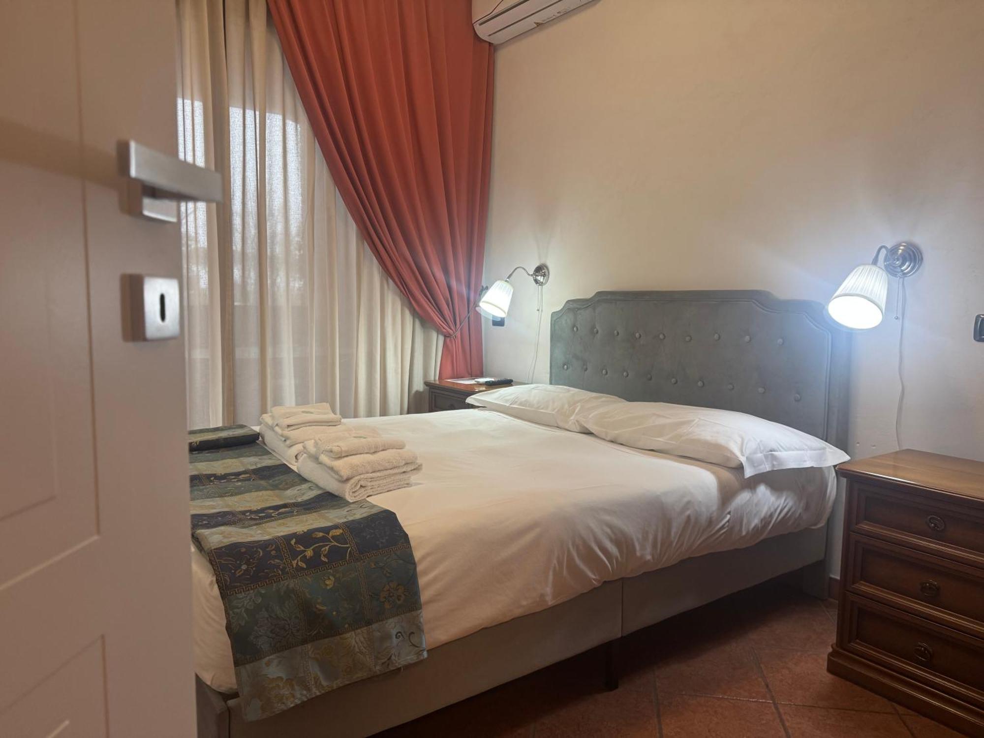 Euro House Inn Airport Fiumicino Dış mekan fotoğraf