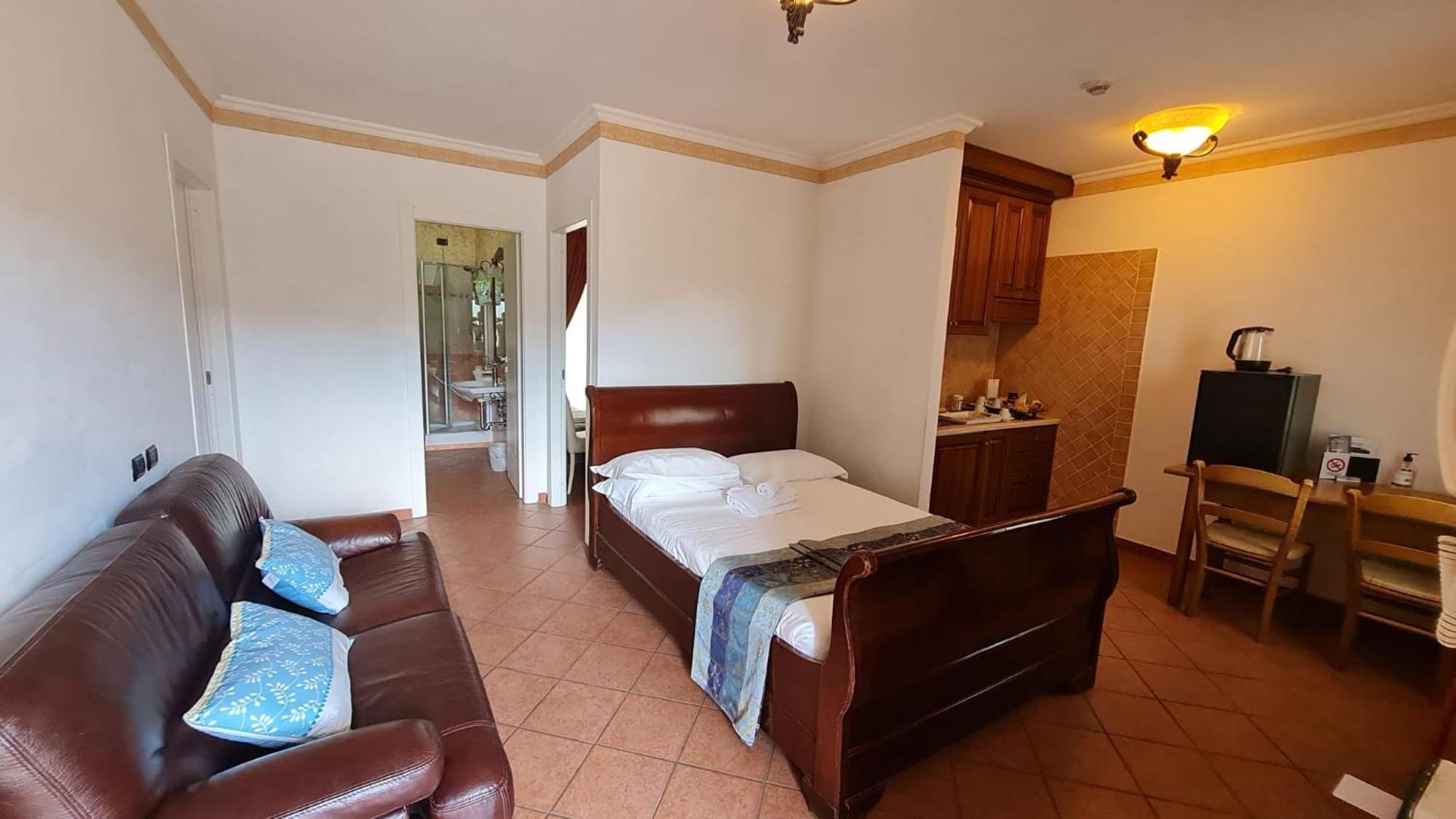 Euro House Inn Airport Fiumicino Dış mekan fotoğraf