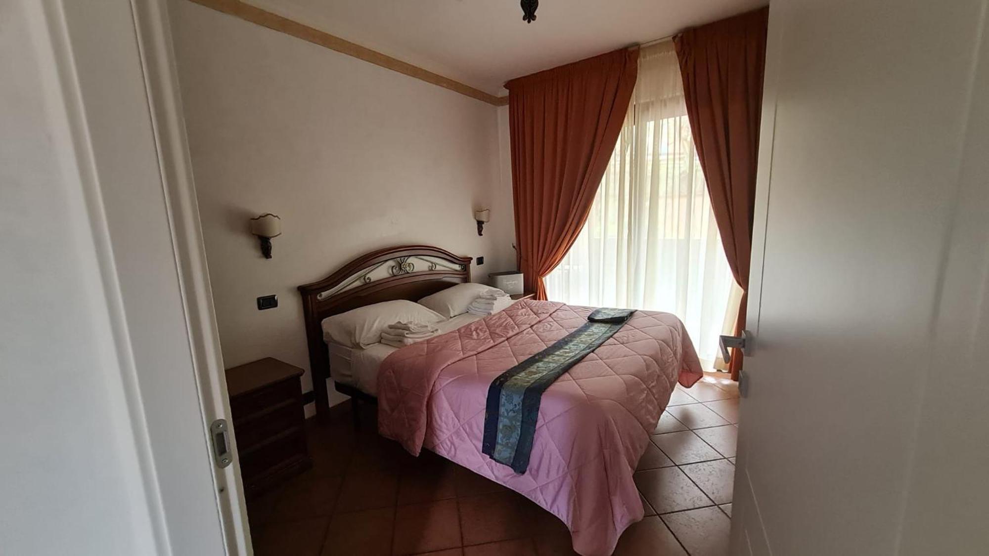 Euro House Inn Airport Fiumicino Dış mekan fotoğraf