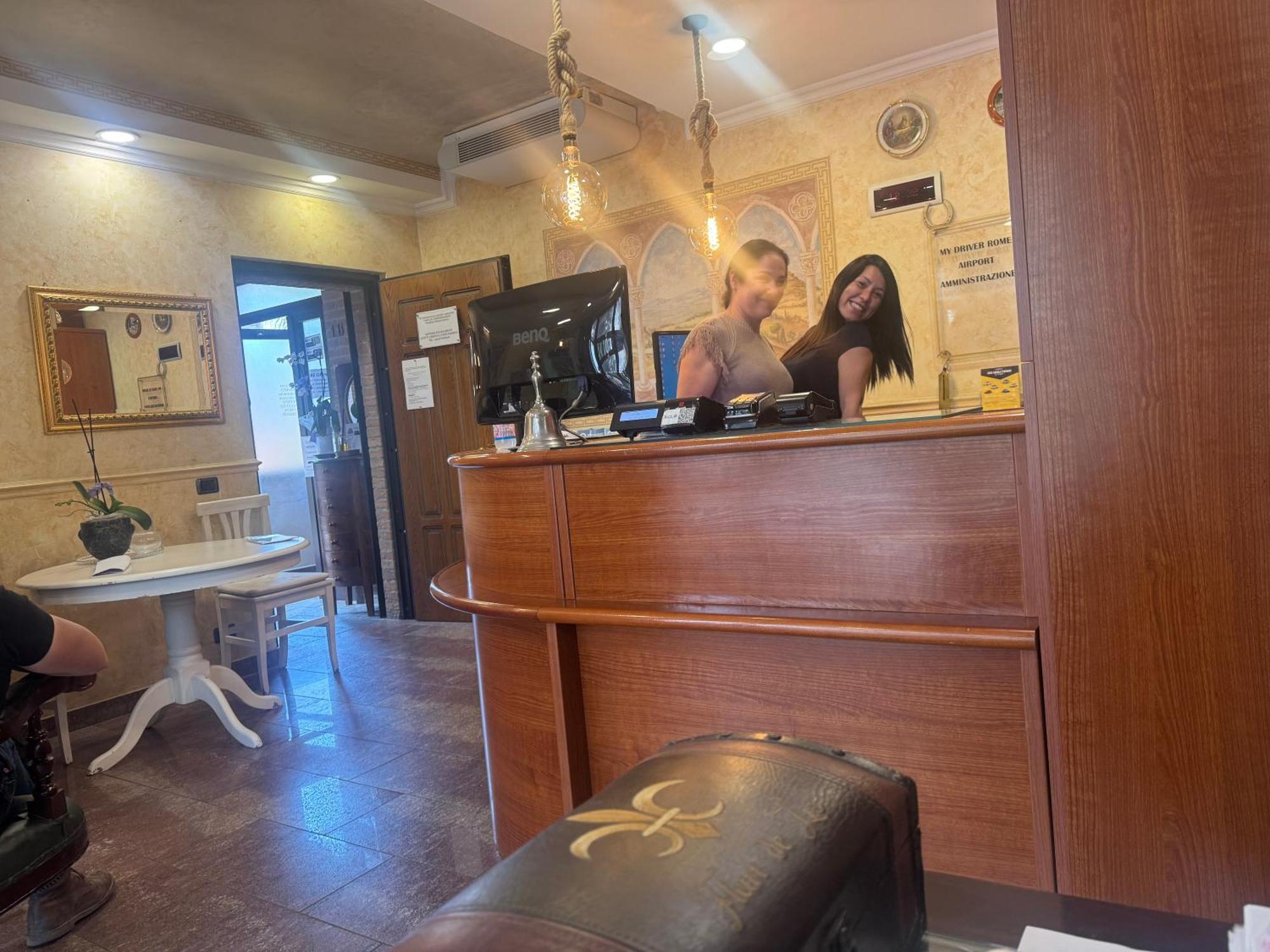 Euro House Inn Airport Fiumicino Dış mekan fotoğraf
